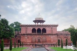 TAJ MAHAL AGRA INDIA