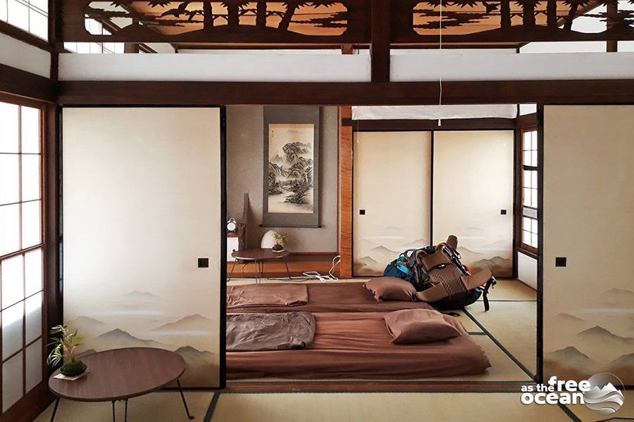 TATAMI BEDS JAPAN