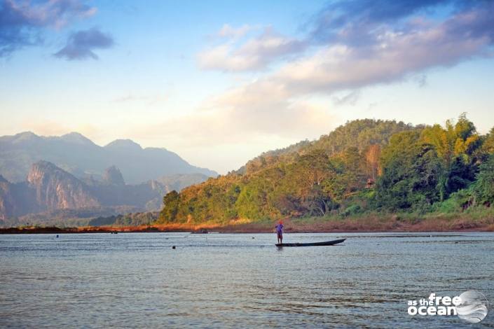 MEKONG CRUISE LAOS