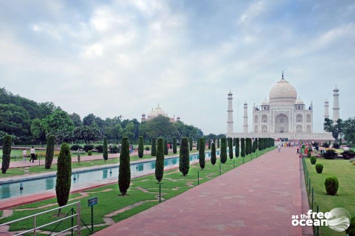 TAJ MAHAL AGRA INDIA