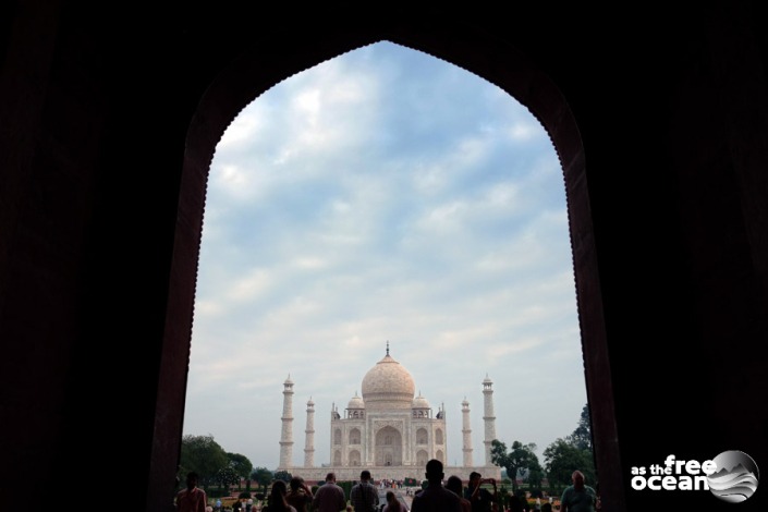 TAJ MAHAL AGRA INDIA