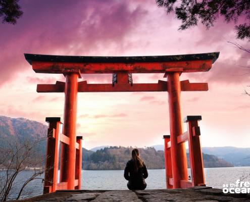 LAKE ASHI JAPAN