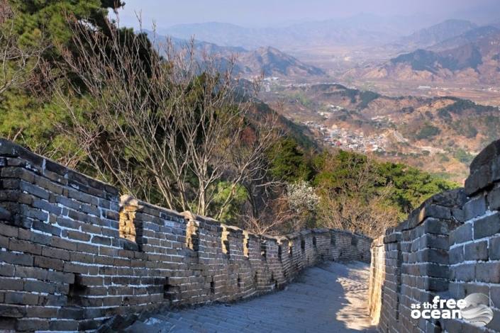 GREAT WALL OF CHINA MUTIANYU SECTION