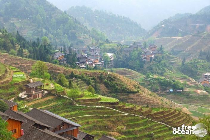 THE LONGJI RICE TERRACES GUILIN CHINA