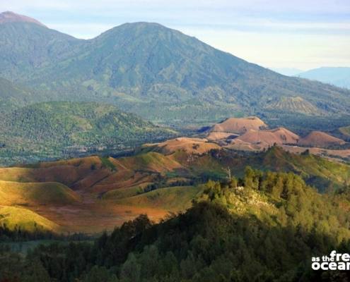 MOUNT IJEN JAVA INDONESIA