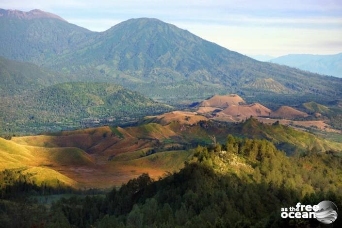 MOUNT IJEN JAVA INDONESIA