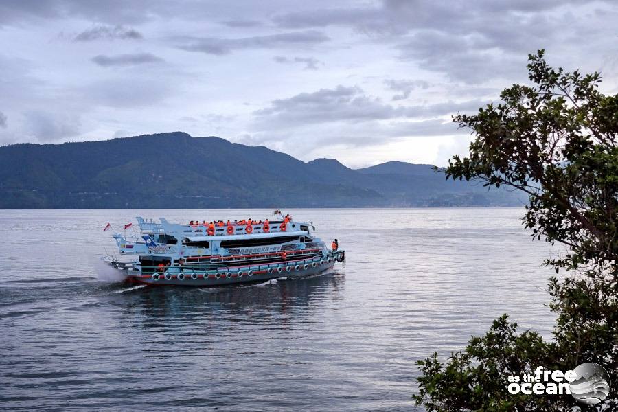 LAKE TOBA SUMATRA INDONESIA