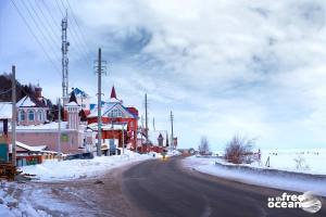 LISTVIANKA RUSSIA BAIKAL LAKE