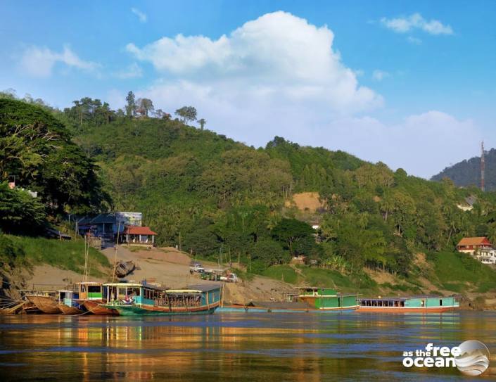 MEKONG CRUISE LAOS