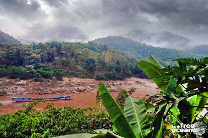 MEKONG CRUISE LAOS