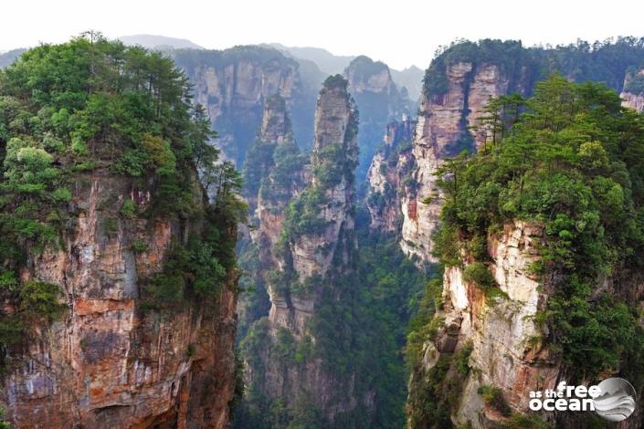 ZHANGJIANJIE NATIONAL PARK CHINA