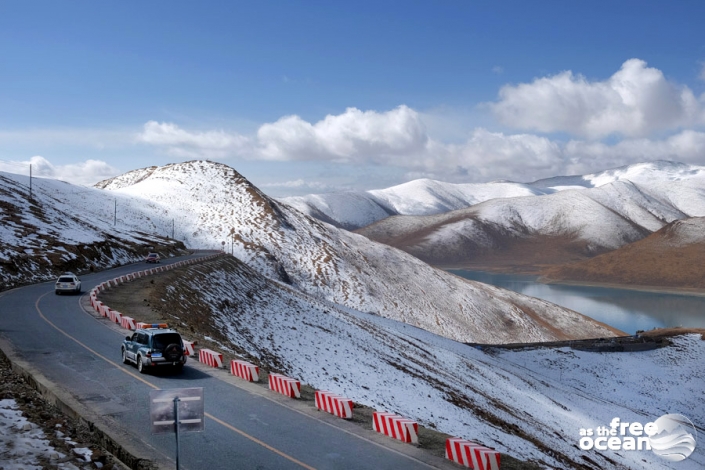 HIMALAYAS TIBET