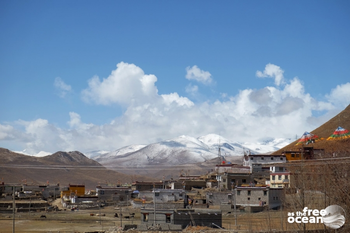 HIMALAYAS TIBET