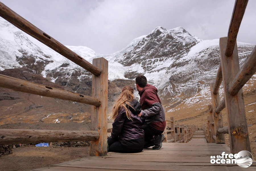 HIMALAYAS TIBET