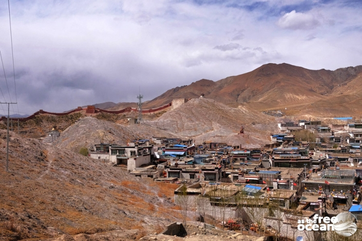 HIMALAYAS TIBET