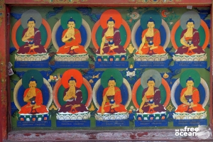 HIMALAYAS TIBET