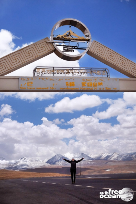 HIMALAYAS TIBET