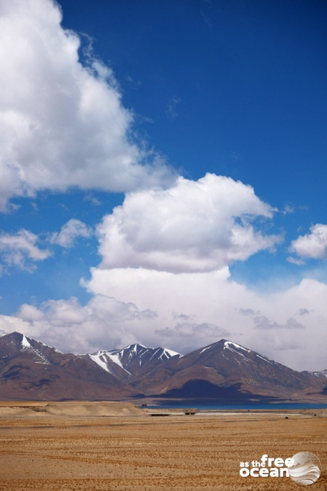 HIMALAYAS TIBET